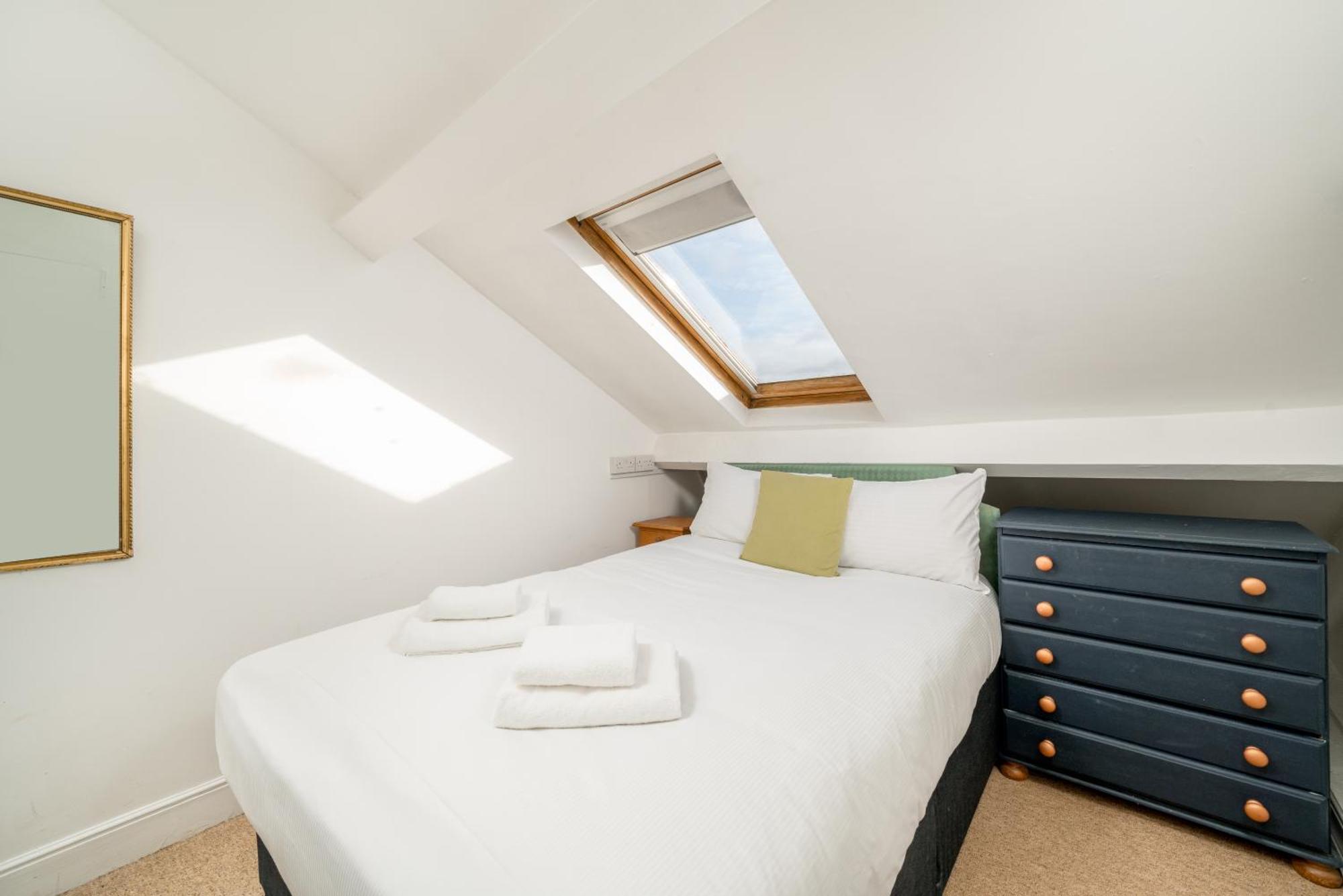 Cozy Maisonette Near Abbey Road ロンドン エクステリア 写真